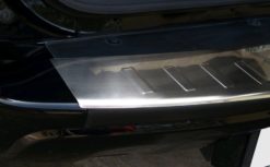 Toyota RAV4 3 III lastelistbeskytter for bakfanger 2005-2010