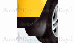 VW Fox Originale skvettlapper fremme