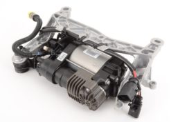 VW Touareg gen II / Porsche Cayenne 2 92A 958 luftkompresor