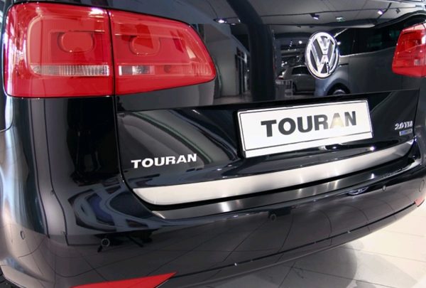 VW Touran 3 kantbeskytter til bakluke 10-15