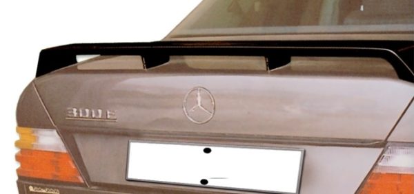 W124 koffertlokkspoiler