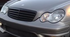 W203 Sort grill