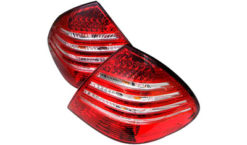 W211 Baklykter LED Klarglass