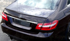 W212 AMG E63 genuin koffertlokk spoiler