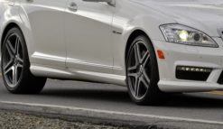 W221 AMG look sideskjørt