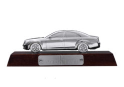 Alternative view of W221 Genuin Mercedes modellbil i .925 sølv
