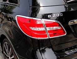 W246 Chrome baklykteringer