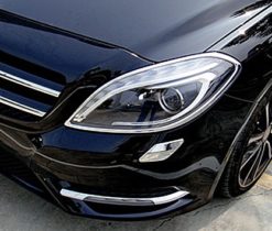 W246 Chrome lykteringer fremme