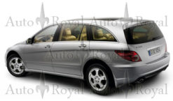 W251 Mercedes originale skvettlapper bak