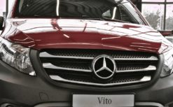 W447 Grill lister i chrome