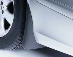 X166 Mercedes originale skvettlapper fremme