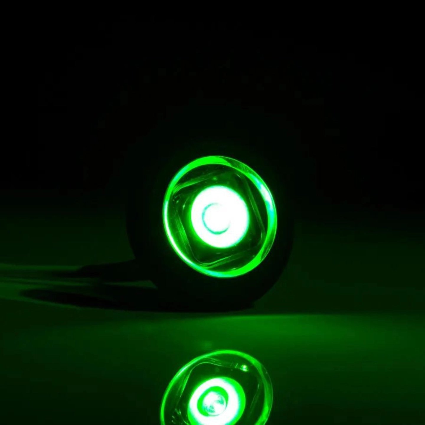 Grønt mini LED markeringslys for hull montering på flater og rør | Fristom Grønt mini LED markeringslys for hull montering på flater og rør - Bilde 2