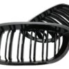 Sentral nyregitter egnet for BMW 3-serie E46 Coupe Cabrio 2-dørs ansiktsløftning (2003-2005) Dobbelstripe M Design Piano Svart | Sentral nyregitter egnet for BMW 3-serie E46 Coupe Cabrio 2-dørs ansiktsløftning (2003-2005) Dobbelstripe M Design Piano Svart |