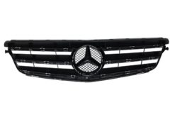 Alternative view of Frontgitter egnet for MERCEDES Benz C-Klasse S204 Limousine Station Wagon (2007-2014) Avangarde Chrome & Black