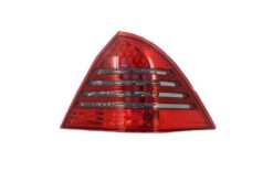 Alternative view of LED-Baklykter - Mercedes C-klasse W203 (2000-2007) Rød/sotet