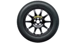 Plassbesparende reservehjulsett - spiralfjæring, Pre 22MY