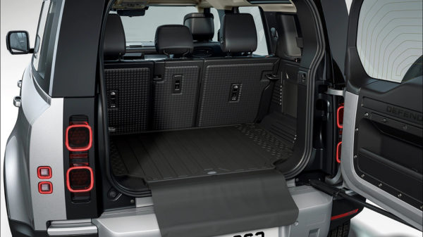 Innvendig beskyttelsespakke - LHD, 110, 5 seter, gummi- og luksusmatter | Land Rover