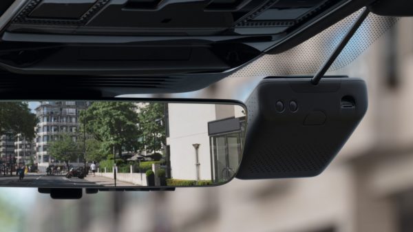 RHD utvendig beskyttelsespakke med dashbordkamera - ikke-utøvende sitteplasser | Land Rover